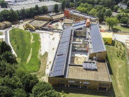 1 000 m2 de panneaux hybrides pour le lycée de Carquefou