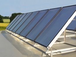 Avec un peu plus de 2 millions de m2 installés, le solaire thermique progresse, mais encore lentement.