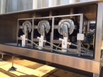 Le rooftop hybride assure la ventilation, le chauffage et la climatisation du gymnase de Carros. Ici, les trois brûleurs gaz.