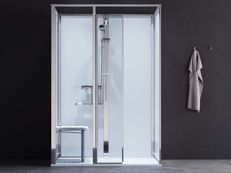 Avec les barres d’appui, sièges de douche, accessoires, receveurs et l’espace de douche Onyx, AKW a voulu apporter du style à la salle de bains destinée aux personnes en perte d’autonomie